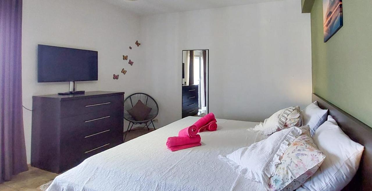 3 Bedrooms Apartman Dmt Kastela Luaran gambar